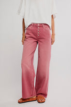Load image into Gallery viewer, We The Free Nia Boyfriend Jean in Baroque