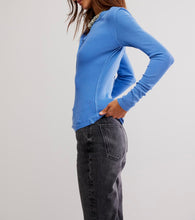 Load image into Gallery viewer, Jamie Henley in Cold River