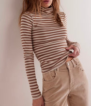 Load image into Gallery viewer, Good Good Stripe Turtleneck in Otter
