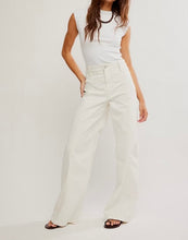 Load image into Gallery viewer, Libre Wide Leg Jean in Island Lights