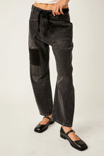 Load image into Gallery viewer, Moxie Low Slung Pull On Jeans in Nighthawk