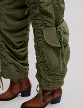 Load image into Gallery viewer, Scorpio Shirred Pant in Lichen