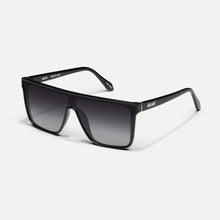 Load image into Gallery viewer, Nightfall in Black Frame / Smoke Polarized Lens
