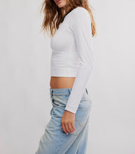 Load image into Gallery viewer, Protagonist Long Sleeve in Ivory