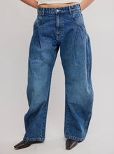 Load image into Gallery viewer, Golden Hour Low Rise Trouser Jeans in Deacon Blue