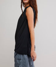 Load image into Gallery viewer, Cascadia Tunic in Black