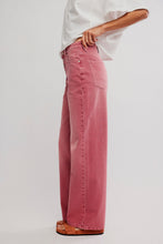 Load image into Gallery viewer, We The Free Nia Boyfriend Jean in Baroque
