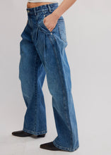 Load image into Gallery viewer, Golden Hour Low Rise Trouser Jeans in Deacon Blue