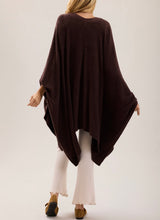 Load image into Gallery viewer, CozyChic Lite Weekend Wrap in Umber