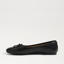 Load image into Gallery viewer, Alie Ballet Flat in Black Leather