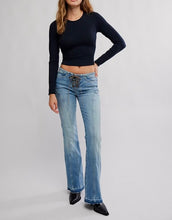 Load image into Gallery viewer, Protagonist Long Sleeve in Black