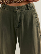 Load image into Gallery viewer, Spotlight Washed Trouser in Dusty Olive