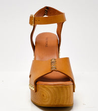 Load image into Gallery viewer, Cecily Clogs in Luggage