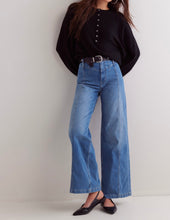 Load image into Gallery viewer, Libre Wide Leg Jean in Goodie Goodie