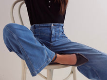 Load image into Gallery viewer, Libre Wide Leg Jean in Goodie Goodie