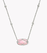 Load image into Gallery viewer, Kendra Scott Elisa Lattice Frame Short Pendant Necklace