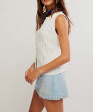 Load image into Gallery viewer, Tilly Vest in Ivory
