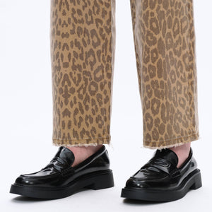 Mid Rise Leopard Print Straight Pant
