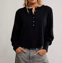 Load image into Gallery viewer, Quinn Knit Top in Black
