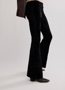 Penny Pull On Velvet Pant in Black