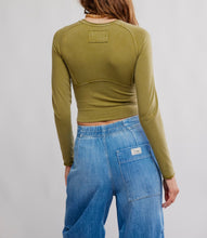 Load image into Gallery viewer, Protagonist Long Sleeve in Green Moss
