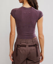 Load image into Gallery viewer, Protagonist Cropped Tee in Vintage Grape
