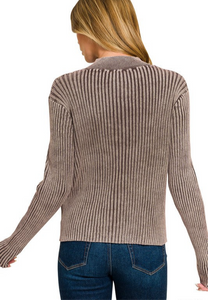Two-Tone Zip-Up Sweater in Brown