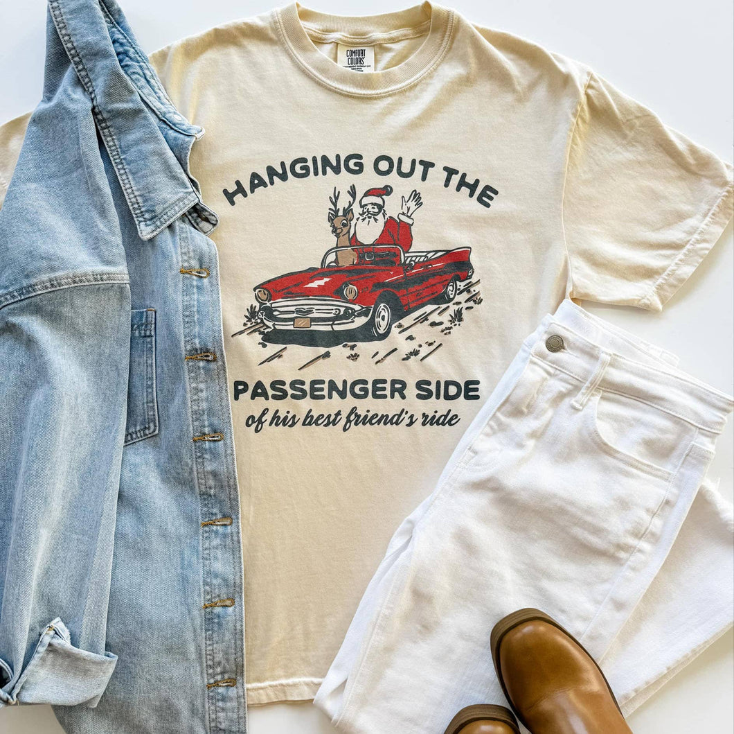 Holiday Graphic Tee Santa’s Ride in Ivory