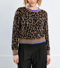 Load image into Gallery viewer, Lizzie Knit Sweater in Leopard

