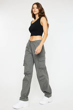 Load image into Gallery viewer, High Rise Relaxed Cargo Pant in Olive
