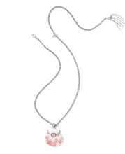 Load image into Gallery viewer, Kendra Scott Lucia Shell Vintage Silver Pendant Necklace in Neutral Scallop

