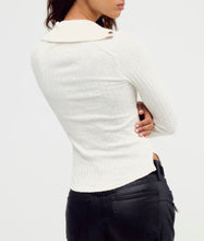 Load image into Gallery viewer, Surplus Cuff Top in Sugar Swizzle
