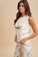 Load image into Gallery viewer, Mallard Sweater Vest in Off White
