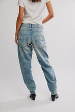 Load image into Gallery viewer, Heartland Baggy Jean in Creekstone
