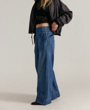 Load image into Gallery viewer, Breezy Denim Pull-On Jeans in Cobalt
