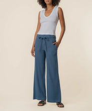 Load image into Gallery viewer, Meg Linen Wide Leg Pant in Coastal Blue
