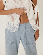 Load image into Gallery viewer, Breezy Denim Pull-On Jeans in Dusk

