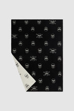 Load image into Gallery viewer, CozyChic Skull Throw in Black/Cream
