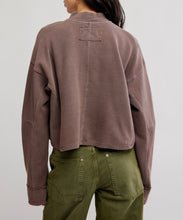 Load image into Gallery viewer, Celeste Quarterzip in Mochachinno
