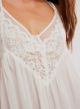 Load image into Gallery viewer, Fiona Slip in Clean Ivory
