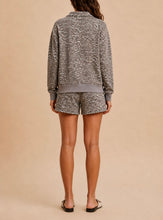 Load image into Gallery viewer, Leopard Pull-On Shorts
