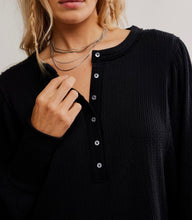Load image into Gallery viewer, Quinn Knit Top in Black
