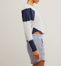 Load image into Gallery viewer, Spotlight Long Sleeve Layer in White/Navy Combo
