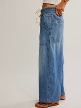 Load image into Gallery viewer, Easy Peasy Pull On Pant in No Problem
