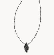 Load image into Gallery viewer, Kendra Scott Kinsley Short Pendant Necklace
