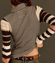 Load image into Gallery viewer, We The Free Avery Zip Up in Black Combo
