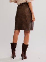 Load image into Gallery viewer, Sycamore Vegan Midi Skirt in Rusty
