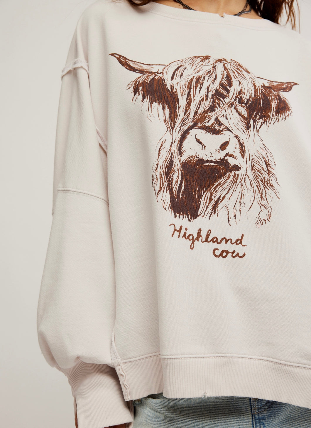 Graphic Camden Pullover in Highland Cow