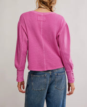 Load image into Gallery viewer, Lapis Cuff Top in Plumdrop
