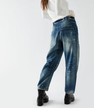 Load image into Gallery viewer, Moxie Low Slung Pull On Barrel Jeans in Timeless Blue
